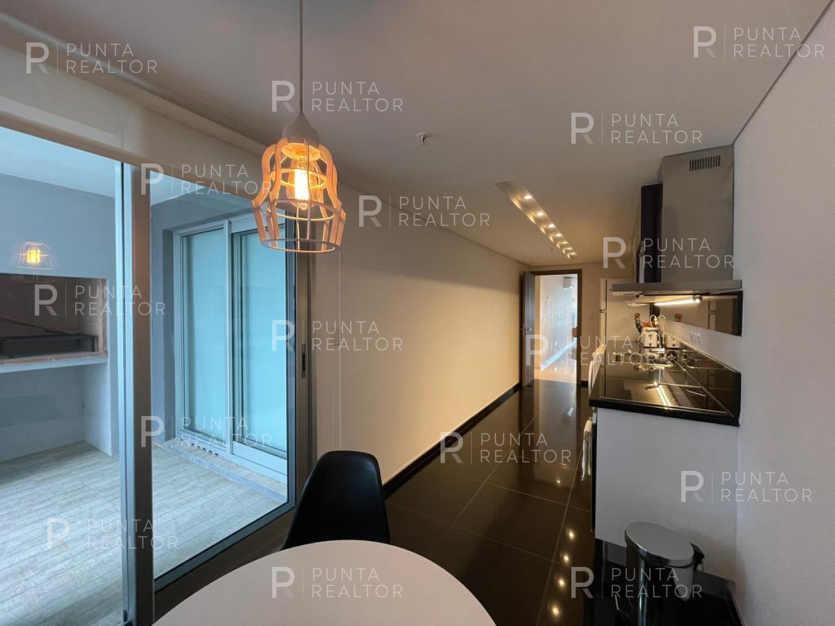 Apartamento ID.1455 - Apartamento con vista al mar y parrilla en alquiler en Playa Brava, Punta del Este, Uruguay