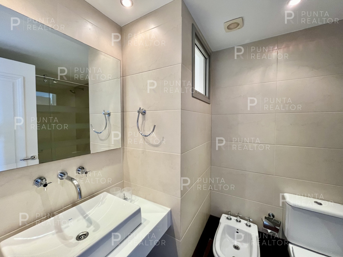 Apartamento ID.1097 - Departamento venta 4 dormitorios, Imperiale, Playa Brava, Punta del Este, Uruguay