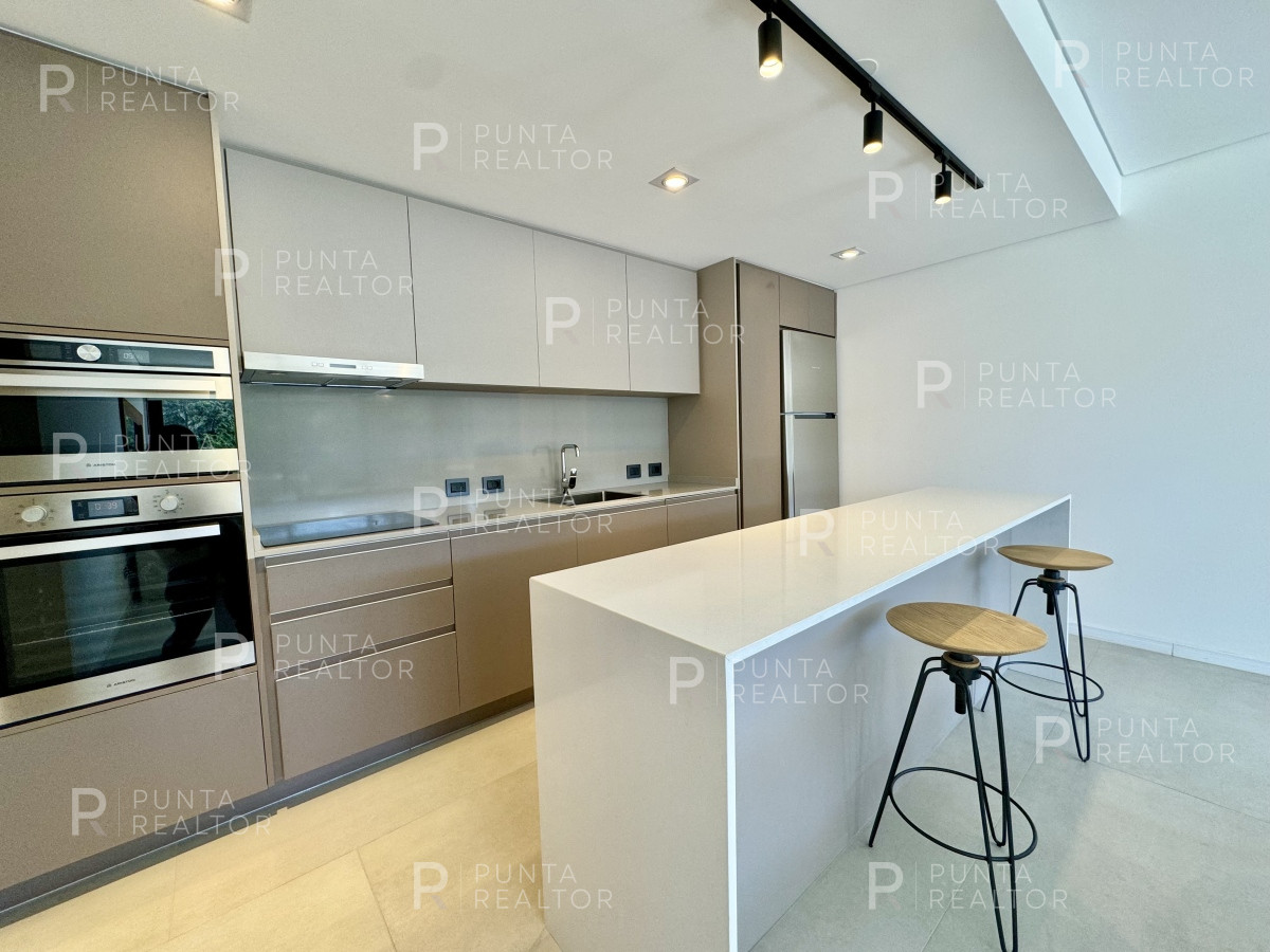 Apartamento ID.2240 - Departemento alquiler 2 dormitorios, Sense Manantiales, Uruguay