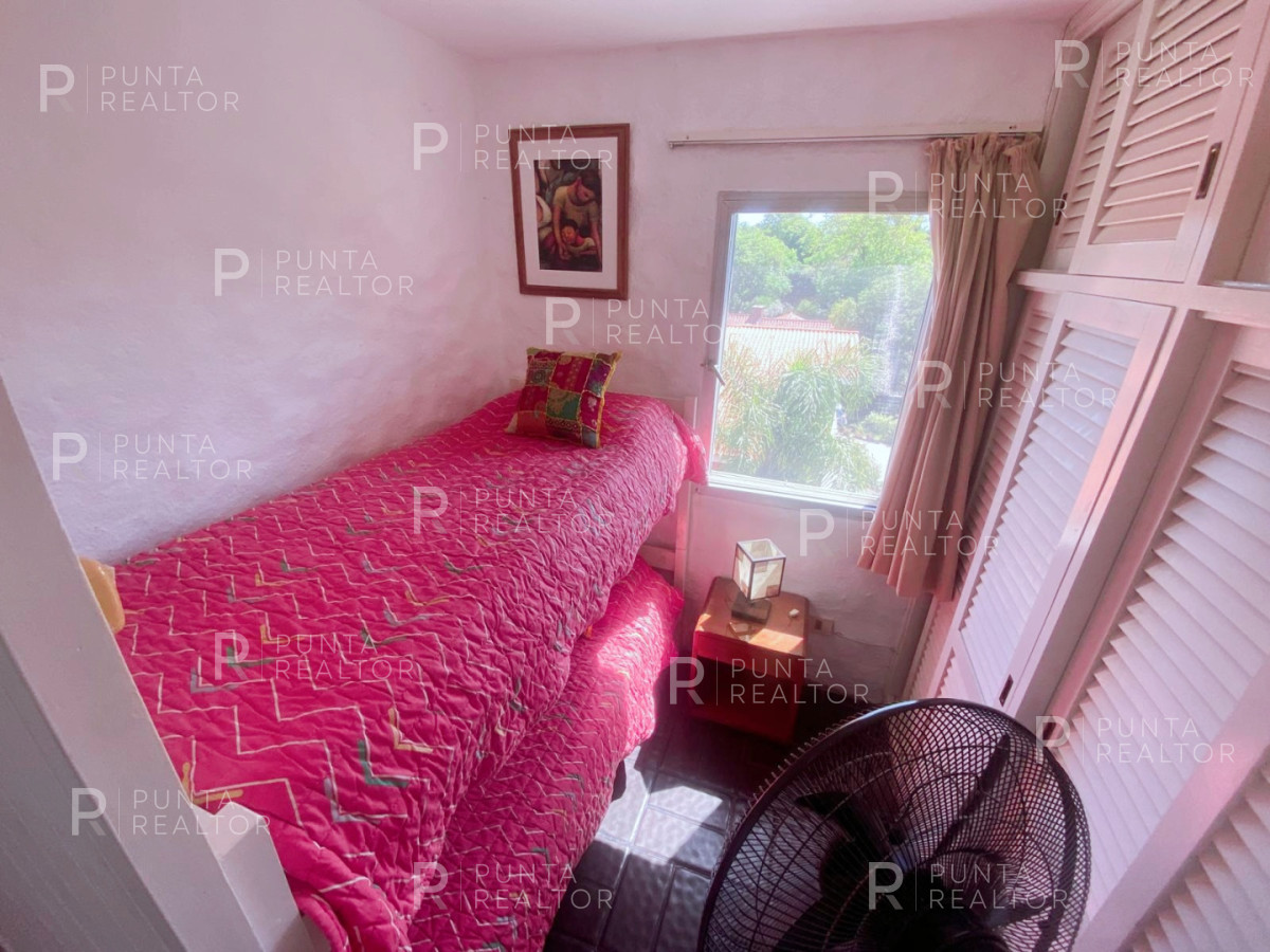 Apartamento ID.2523 - Venta Departamento 2 Dormitorios, Playa Mansa, Punta Del Este, Uruguay