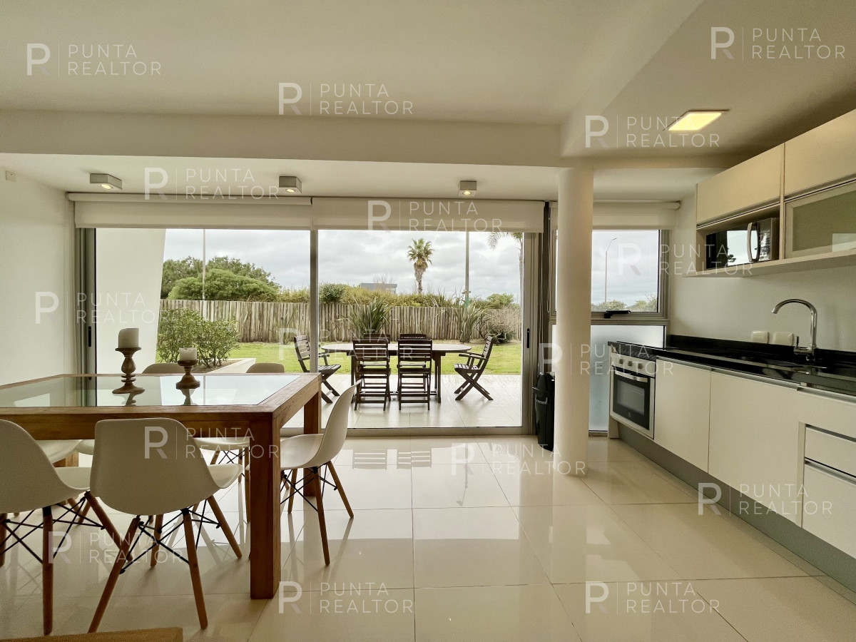 Apartamento ID.1740 - Apartamento en venta en Bikini Beach, Manantiales, Uruguay