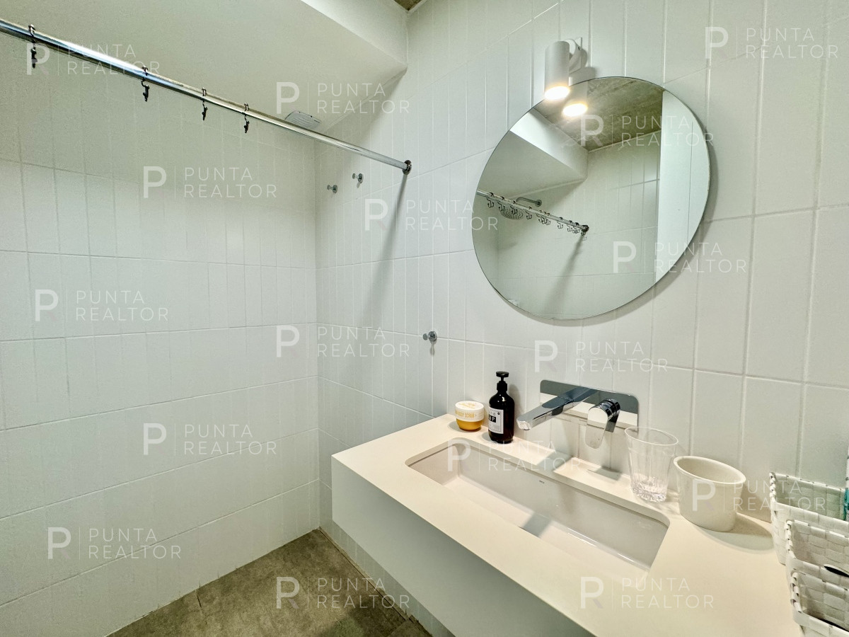 Apartamento ID.2218 - Penthouse Alquiler, 2 dormitorios, Manantiales, Uruguay