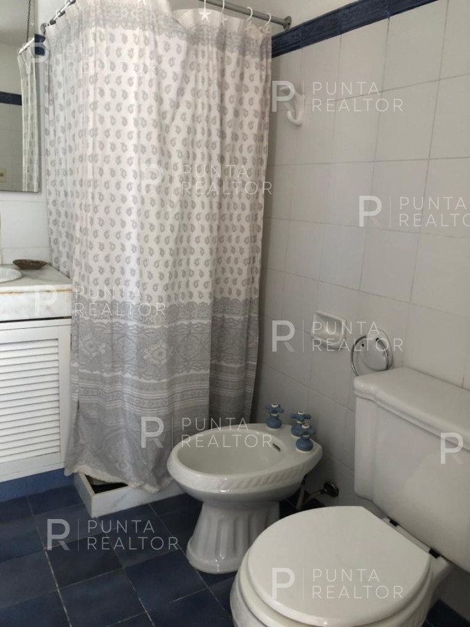 Apartamento ID.2366 - Departamento venta 3 dorimtorios y servicio, Manantiales, Uruguay