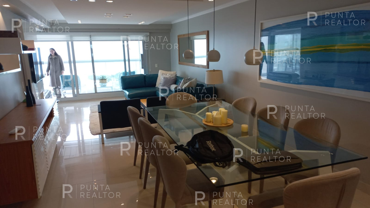 Apartamento ID.2391 - Departamento Alquiler 3 Dormitorios, Miami Boulevard, Playa Mansa, Punta del Este, Uruguay