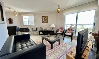 Apartamento en venta en Ocean Drive con vista al mar, Punta del Este, Uruguay