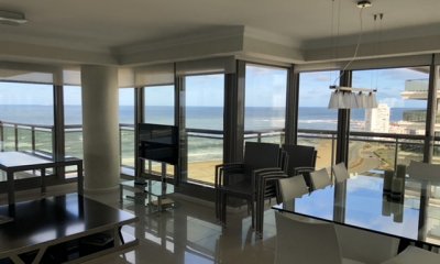 Departamento venta 3 dormitorios y servicio, Imperiale, Punta del Este, Uruguay