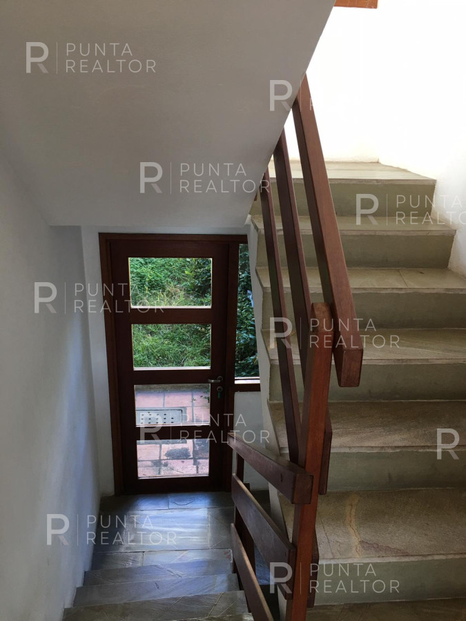 Casa ID.1170 - Casa Alquiler, 7 Dormitorios, Pileta, La Barra, Uruguay