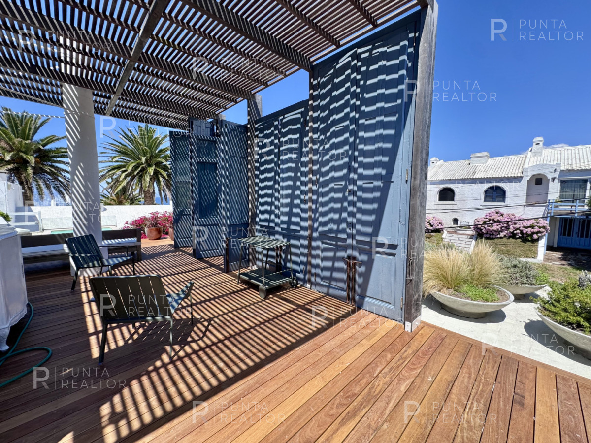 Casa ID.259 - Casa alquiler,  4 dormitorios Pileta, La Barra, Uruguay