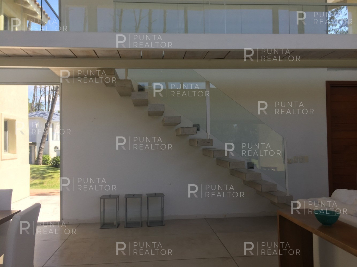 Casa ID.1282 - Venta de casa de cuatro dormitorios en Laguna Blanca, Manantiales, Uruguay