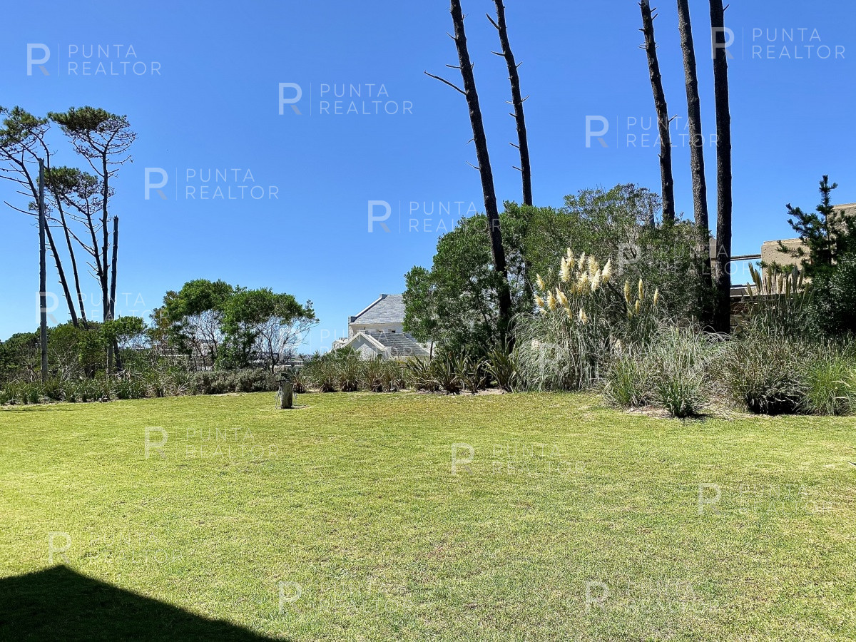Casa ID.1282 - Venta de casa de cuatro dormitorios en Laguna Blanca, Manantiales, Uruguay