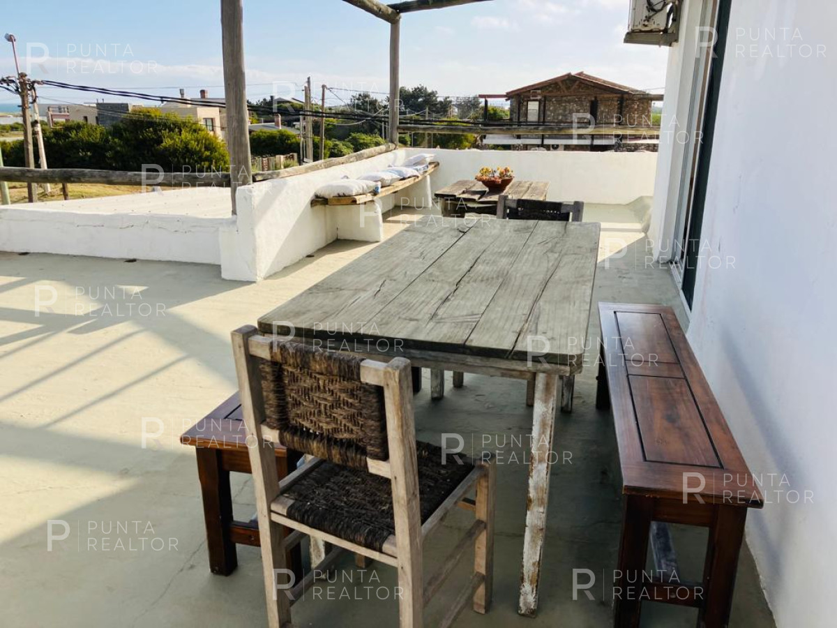 Casa ID.204 - Casa de 3 dormitorios en alquiler en La Juanita, José Ignacio, Uruguay