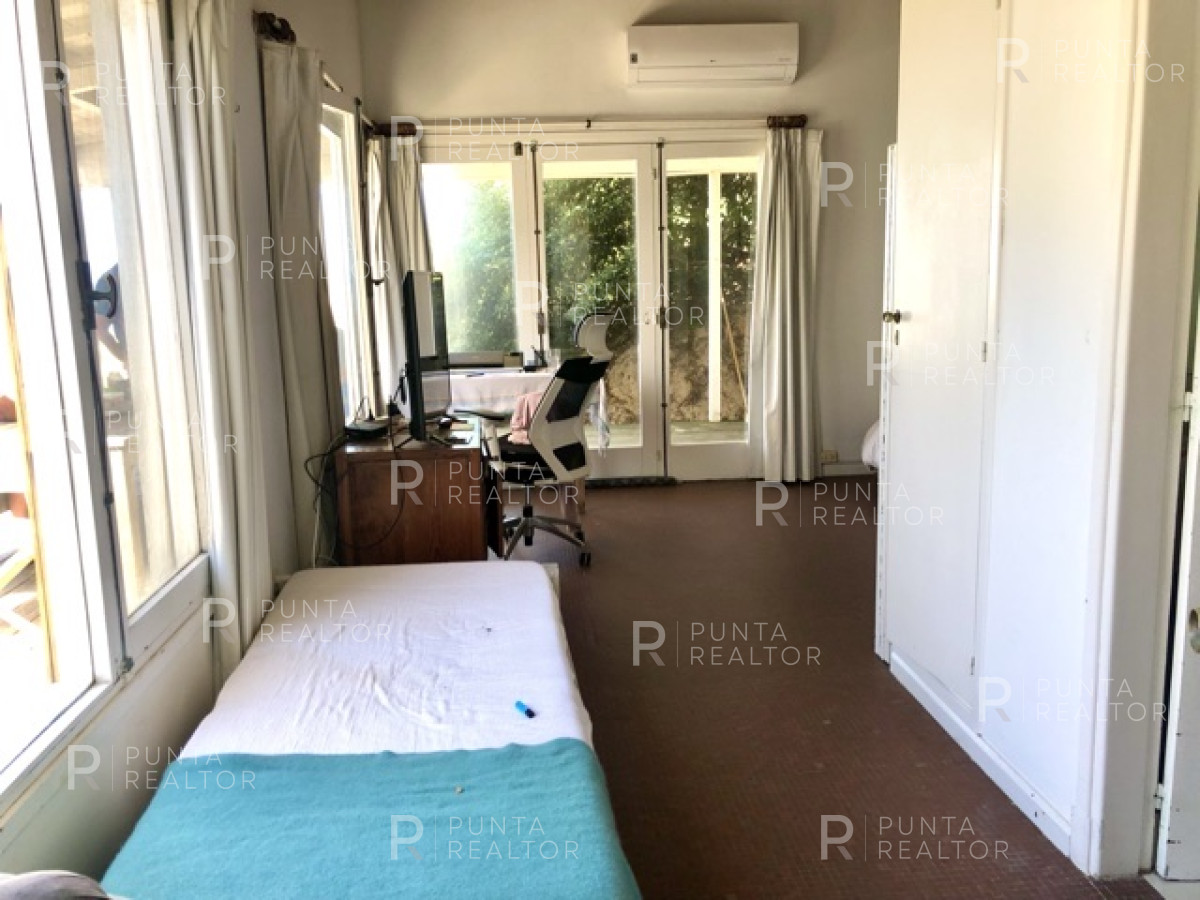 Casa ID.816 - Casa Alquiler, 6 dormitorios, La Barra, Uruguay