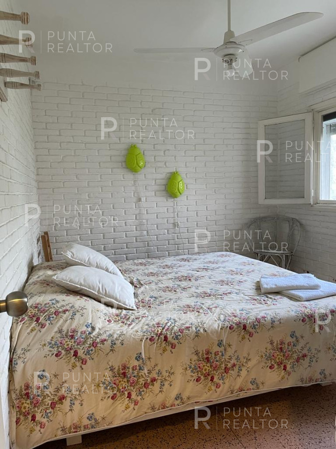 Casa ID.220 - Casa en alquiler en La Barra, de la Ruta al mar, Uruguay
