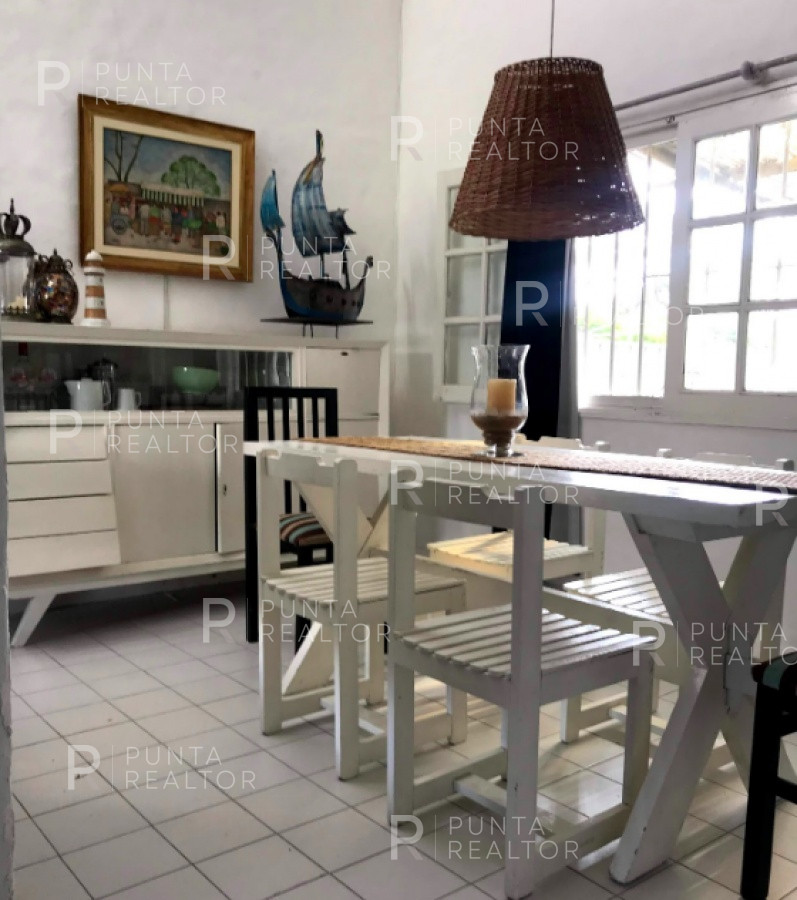 Casa ID.1245 - Casa Alquiler, pileta, Manantiales, Uruguay