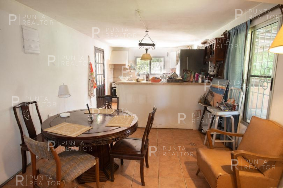 Casa ID.119 -  La Barra, a 3 de la Ruta, 4 dormitorios, 2 baños barbacoa, Uruguay