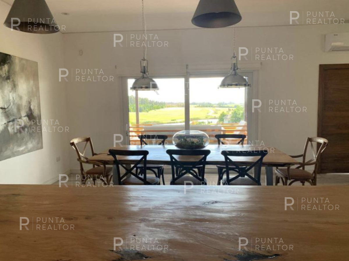 Casa ID.2532 - Alquiler Casa, 5 Dormitorios, Pueblo Mío, Manantiales, Uruguay