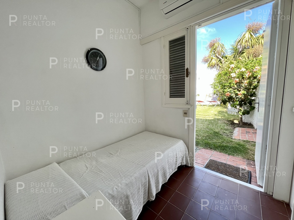 Casa ID.259 - Casa alquiler,  4 dormitorios Pileta, La Barra, Uruguay