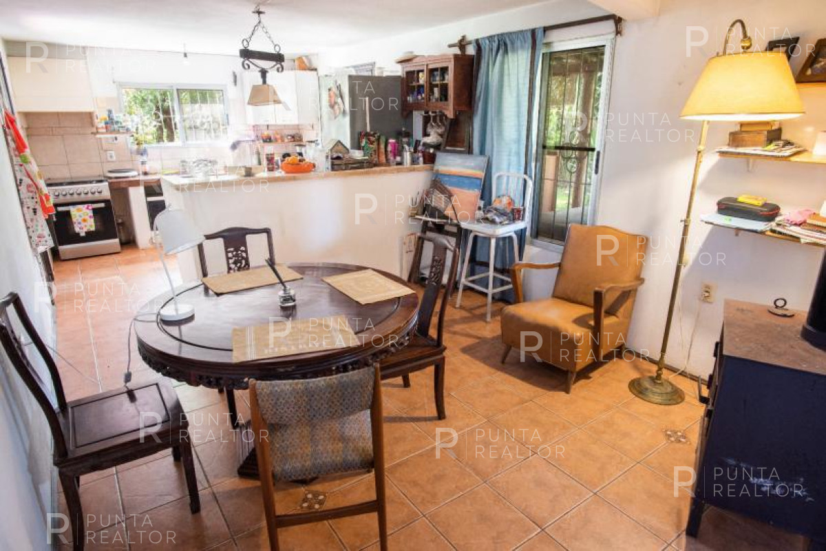 Casa ID.119 -  La Barra, a 3 de la Ruta, 4 dormitorios, 2 baños barbacoa, Uruguay