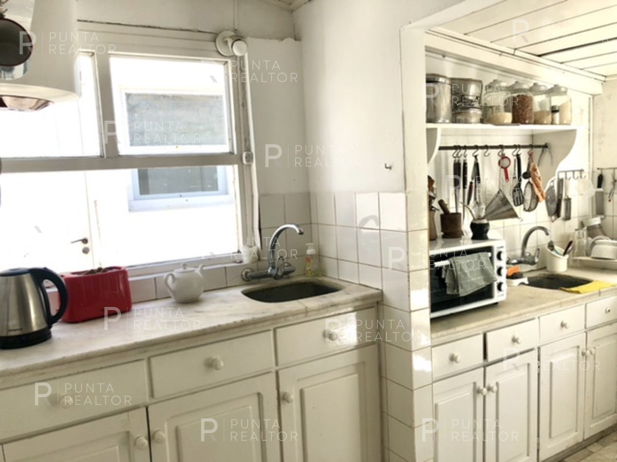 Casa ID.816 - Casa Alquiler, 6 dormitorios, La Barra, Uruguay