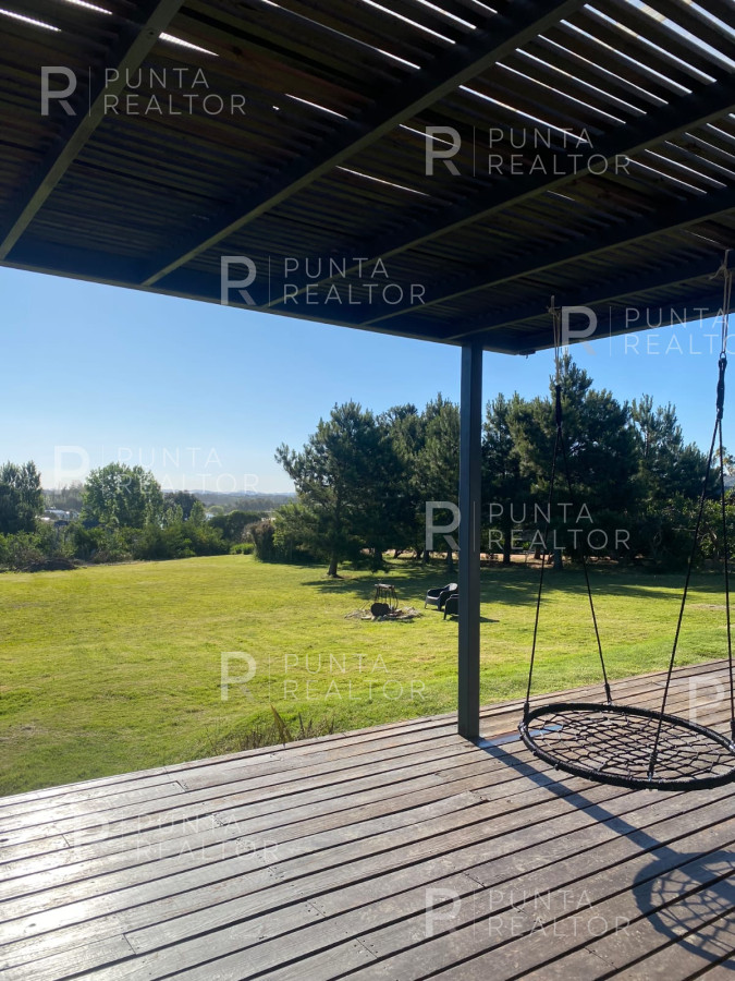 Casa ID.2532 - Alquiler Casa, 5 Dormitorios, Pueblo Mío, Manantiales, Uruguay