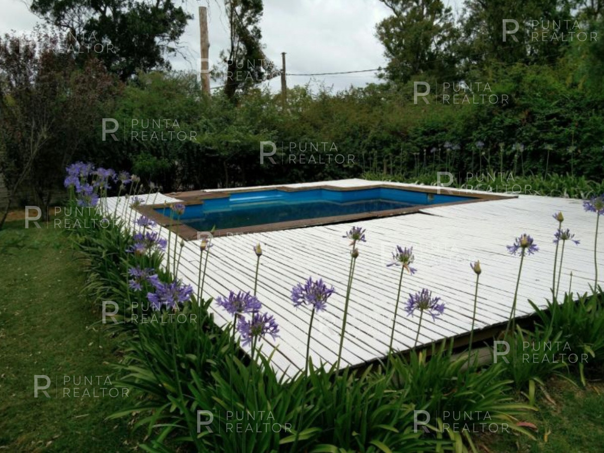 Casa ID.142 - Casa venta 4 dormitorios, El Tesoro, La Barra, Uruguay