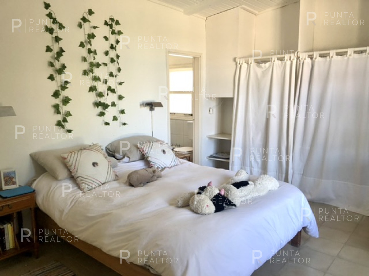 Casa ID.816 - Casa Alquiler, 6 dormitorios, La Barra, Uruguay