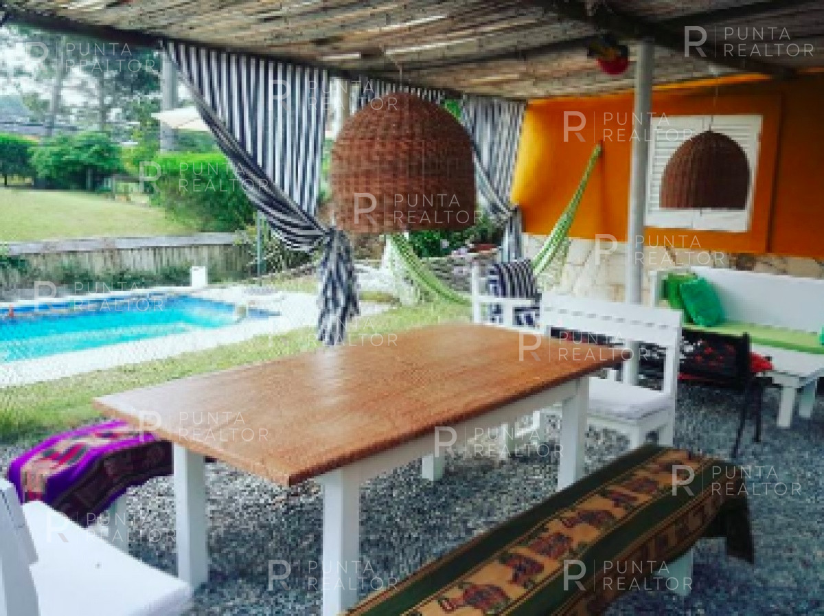 Casa ID.1245 - Casa Alquiler, pileta, Manantiales, Uruguay