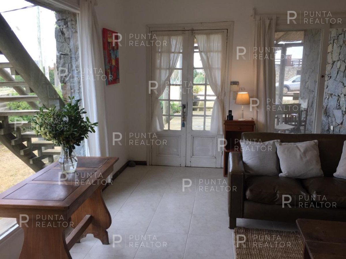 Casa ID.204 - Casa de 3 dormitorios en alquiler en La Juanita, José Ignacio, Uruguay