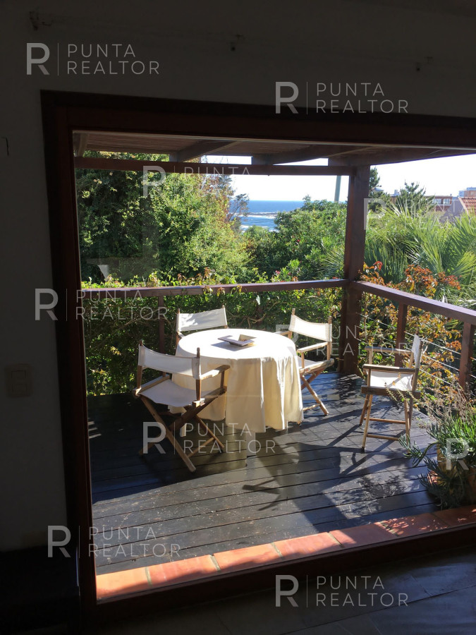 Casa ID.1170 - Casa Alquiler, 7 Dormitorios, Pileta, La Barra, Uruguay