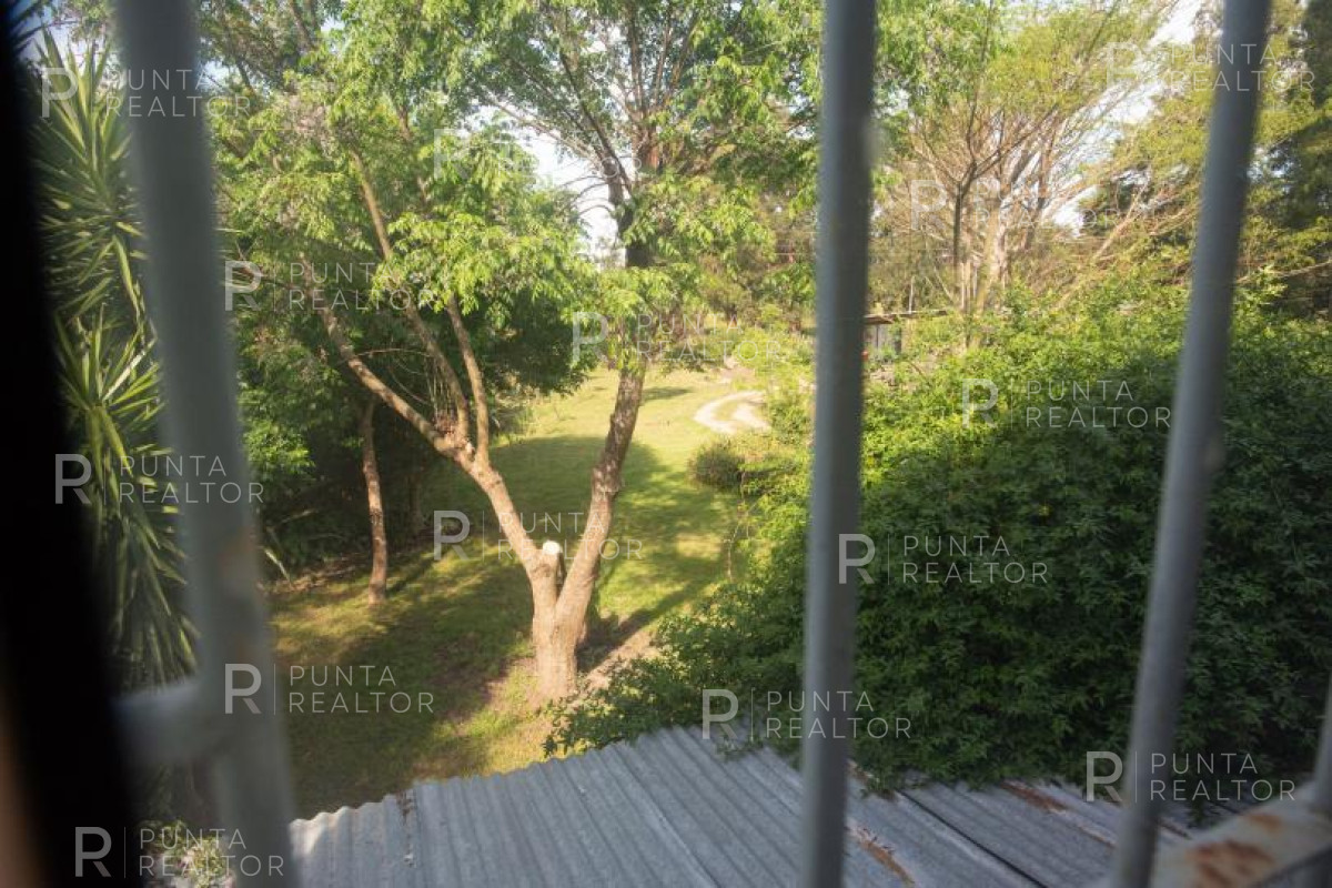 Casa ID.119 -  La Barra, a 3 de la Ruta, 4 dormitorios, 2 baños barbacoa, Uruguay