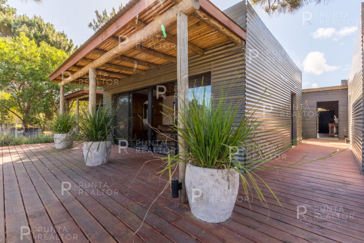 Casa ID.157 - Casa alquiler 5 dormitorios, Arenas de José Ignacio, José Ignacio, Uruguay