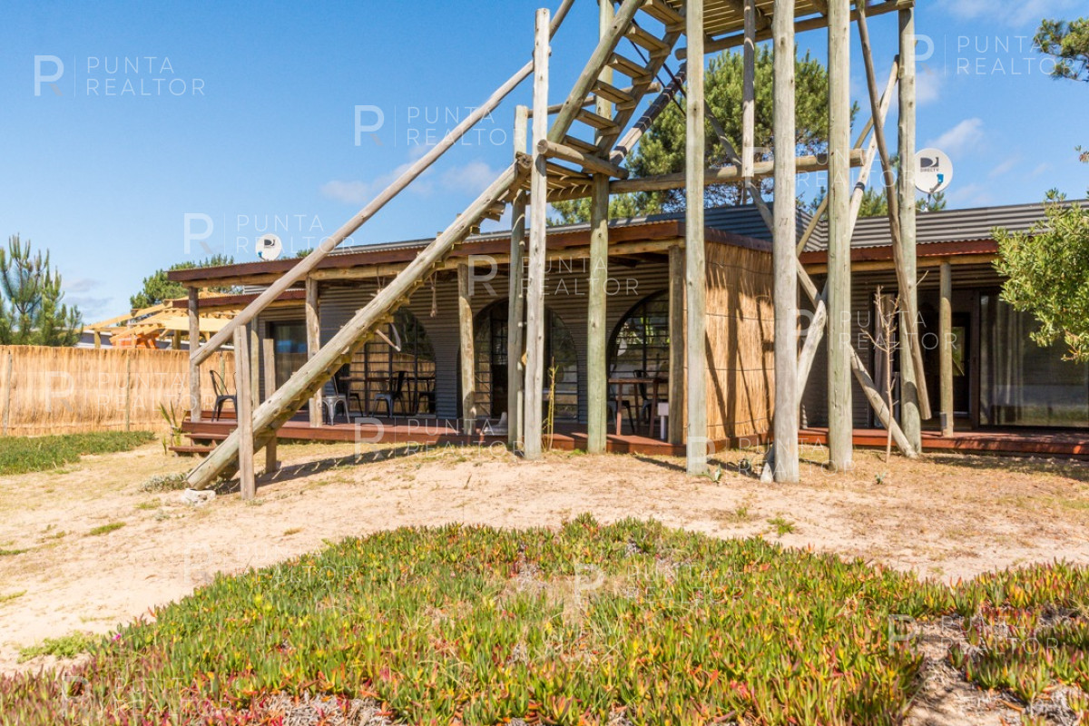 Casa ID.157 - Casa alquiler 5 dormitorios, Arenas de José Ignacio, José Ignacio, Uruguay