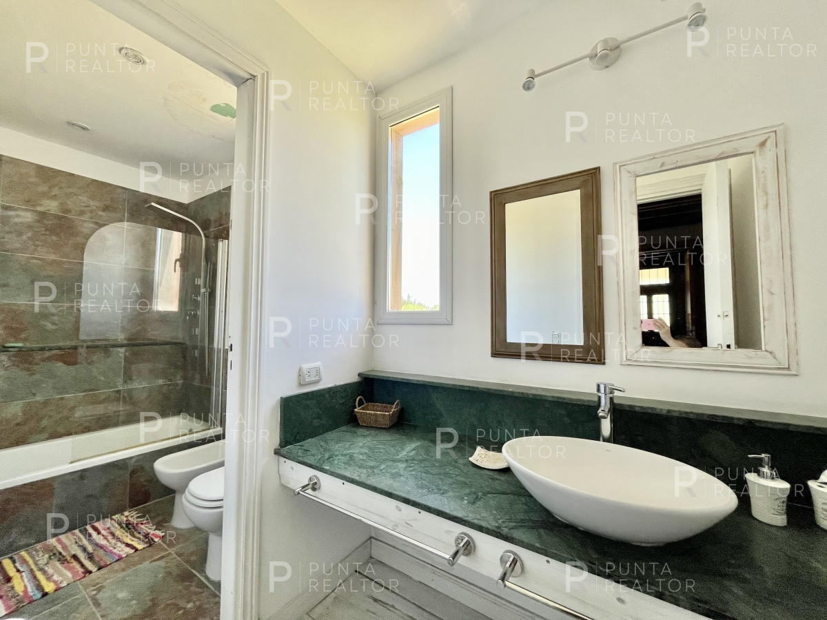 Casa ID.1881 - Casa en alquiler con espectacular vista Balneario Buenos Aires, Manantiales, Uruguay