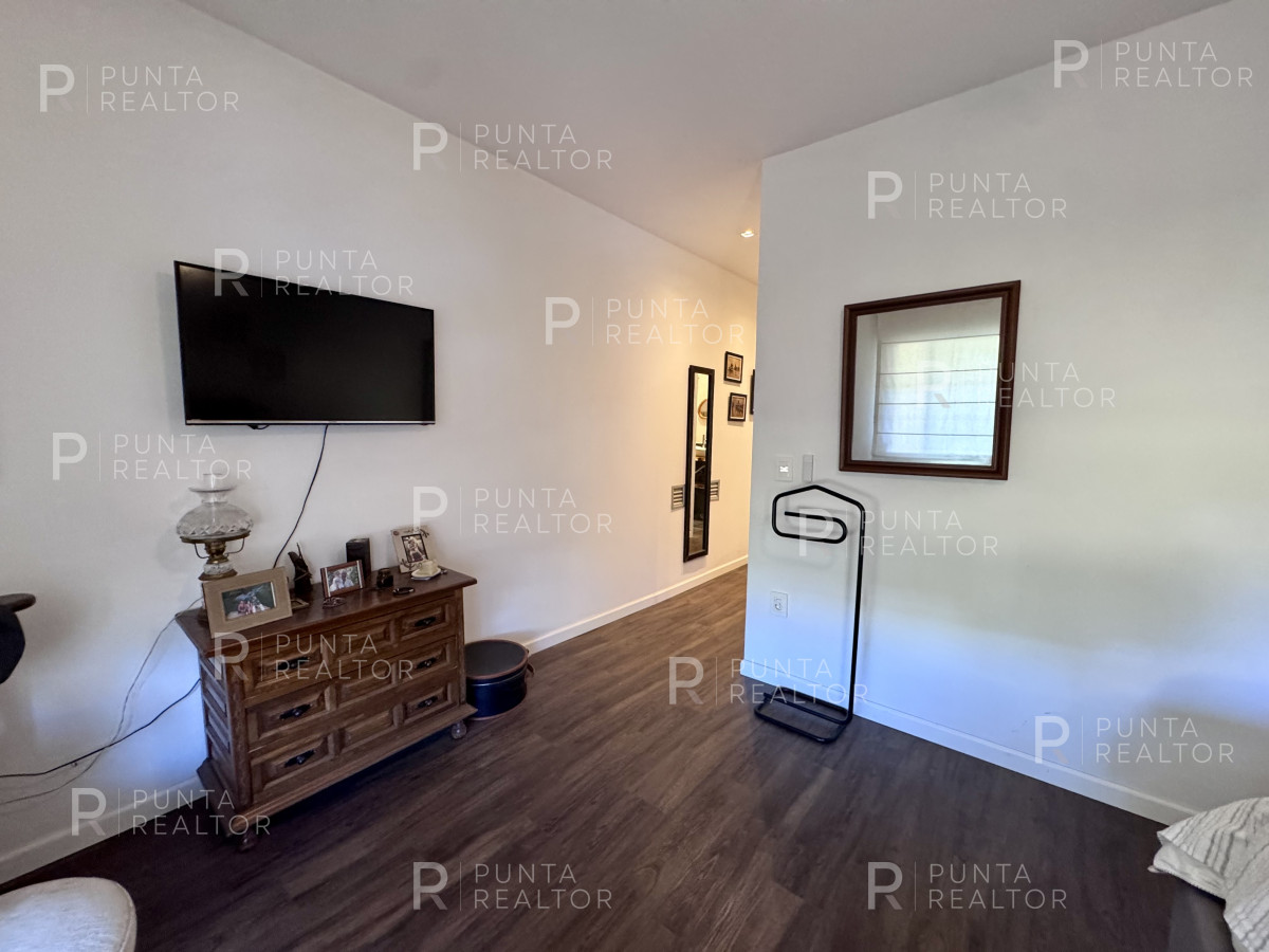 Casa ID.2518 - Alquiler Casa, 2 Dormitorios, La Barra, Punta Del Este, Uruguay  