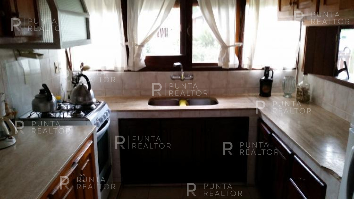 Casa ID.749 - Pinares, a 200 m del mar cabaña, 5 dormitorios, piscina