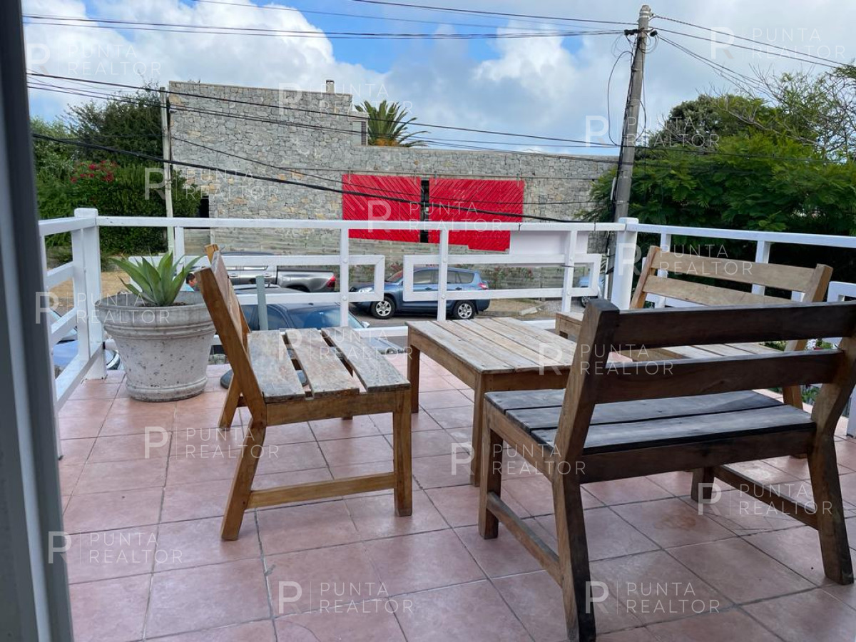Casa ID.220 - Casa en alquiler en La Barra, de la Ruta al mar, Uruguay