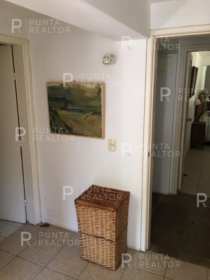 Casa ID.1170 - Casa Alquiler, 7 Dormitorios, Pileta, La Barra, Uruguay