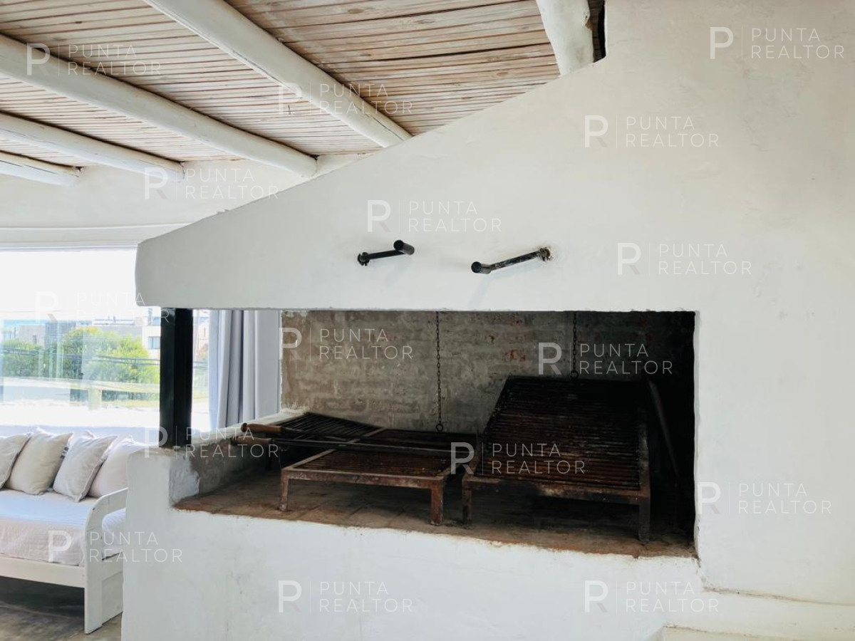 Casa ID.204 - Casa de 3 dormitorios en alquiler en La Juanita, José Ignacio, Uruguay