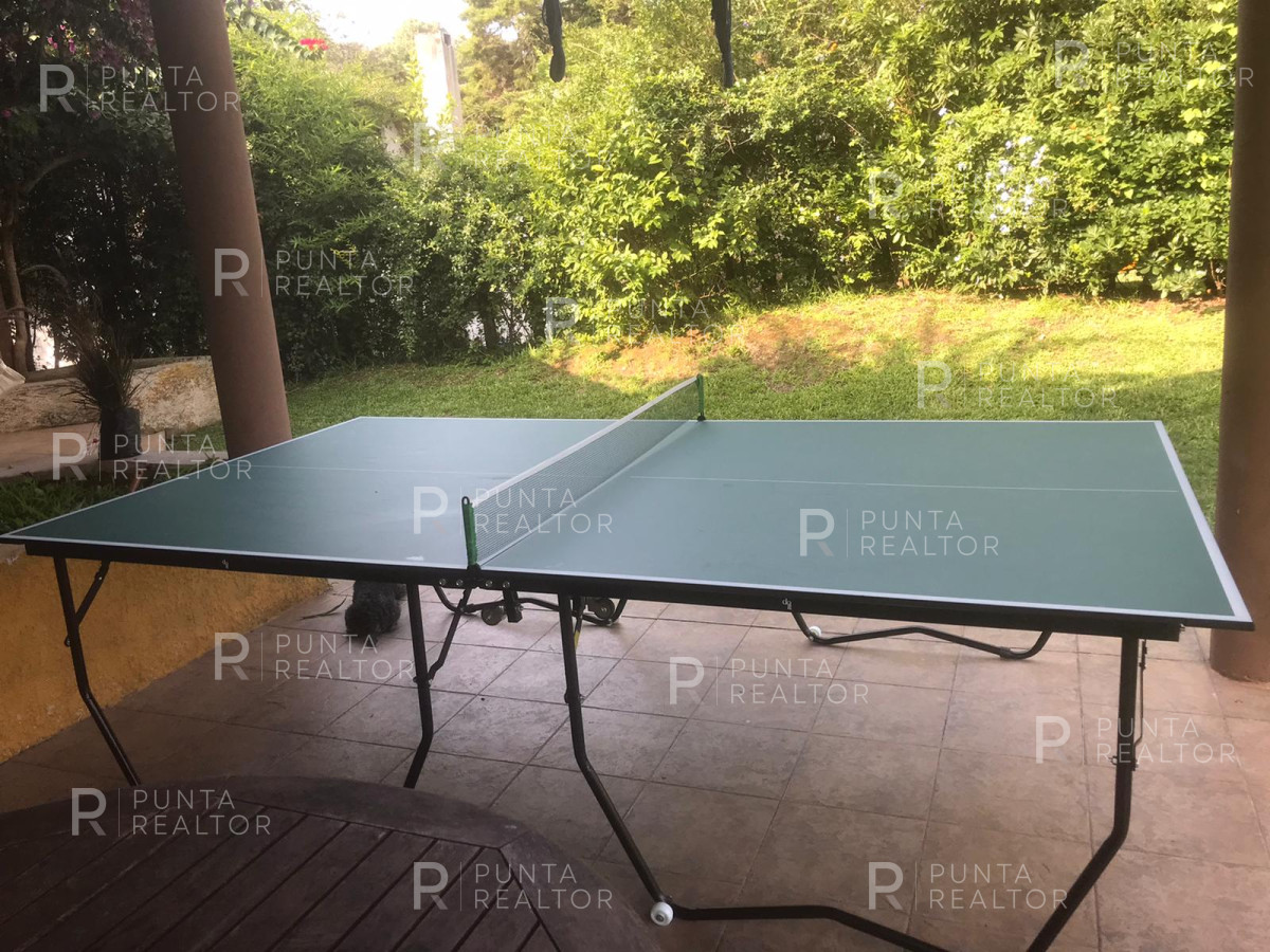 Casa ID.663 - Pinares, parque, piscina, juegos, 4 dormitorios y servicio con 2 master suites.