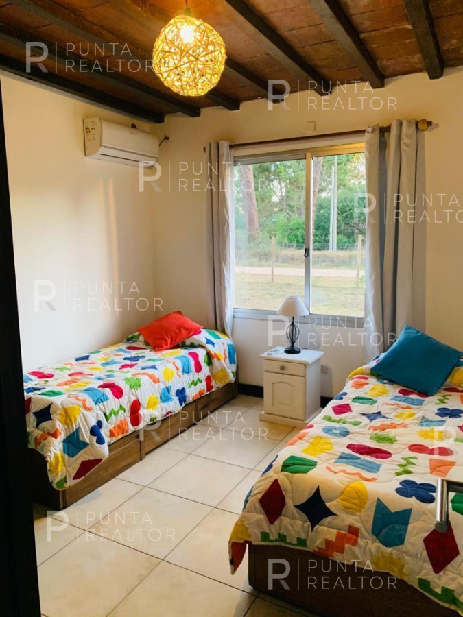 Casa ID.1381 - Alquiler temporario de Casa 3 Dormitorios, La Barra, Uruguay