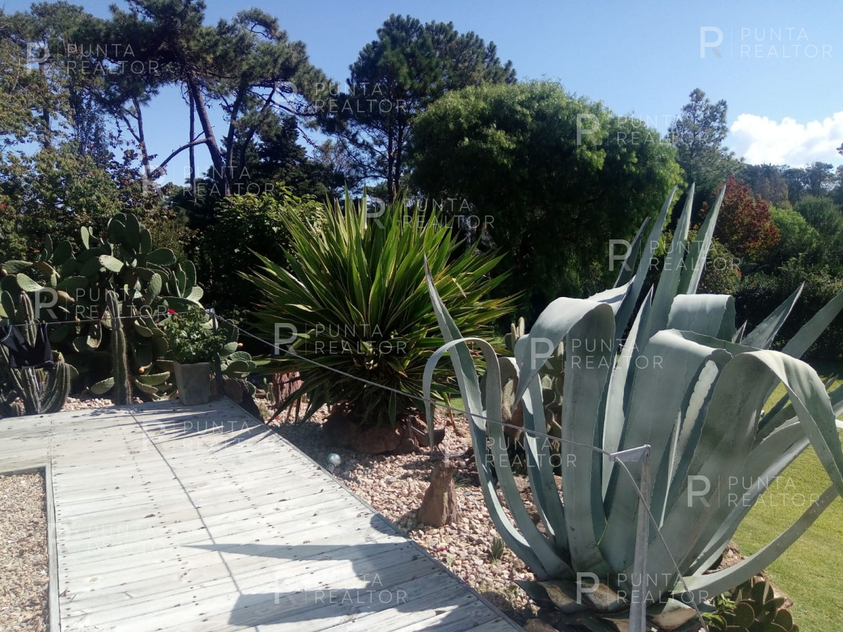 Casa ID.172 - casa en venta en Rincón del Indio, Punta del Este, Uruguay