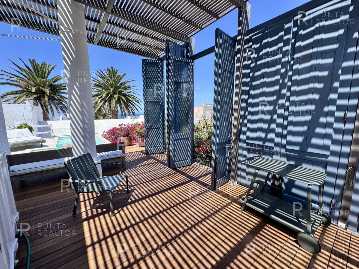 Casa ID.259 - Casa alquiler,  4 dormitorios Pileta, La Barra, Uruguay