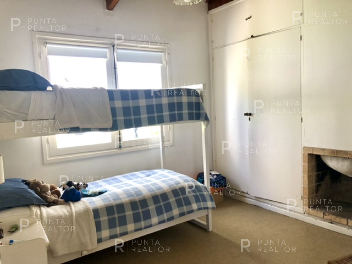 Casa ID.816 - Casa Alquiler, 6 dormitorios, La Barra, Uruguay