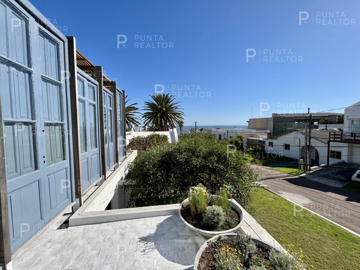 Casa ID.259 - Casa alquiler,  4 dormitorios Pileta, La Barra, Uruguay