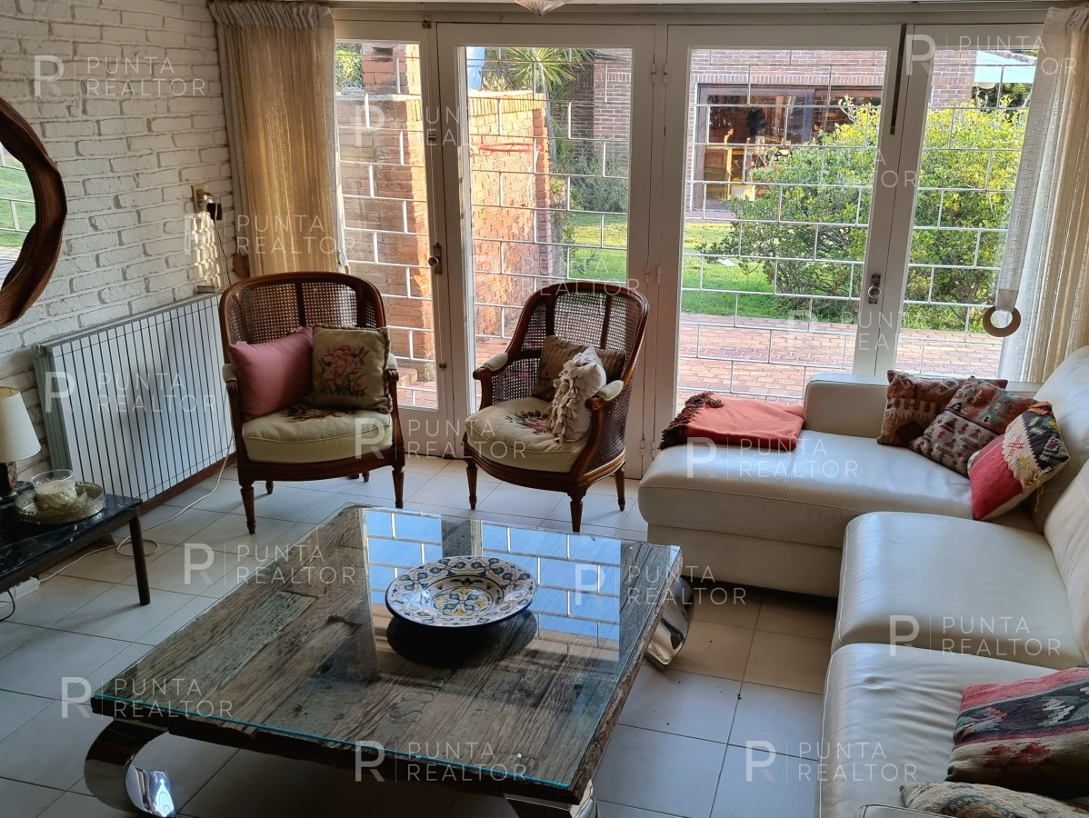 Casa ID.2093 - Casa Alquiler, Pileta,  San Rafael, Punta del Este, Uruguay