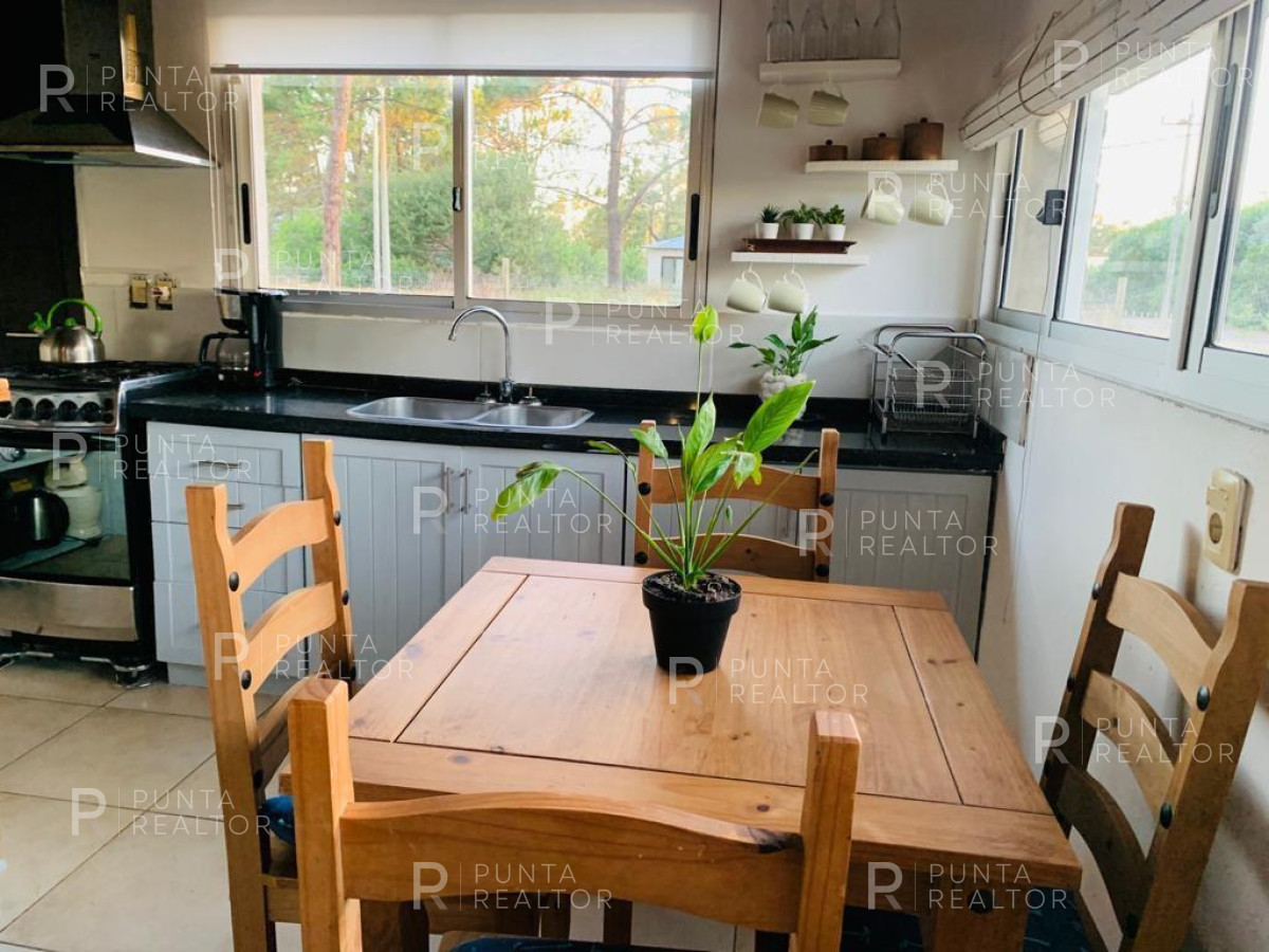 Casa ID.1381 - Alquiler temporario de Casa 3 Dormitorios, La Barra, Uruguay