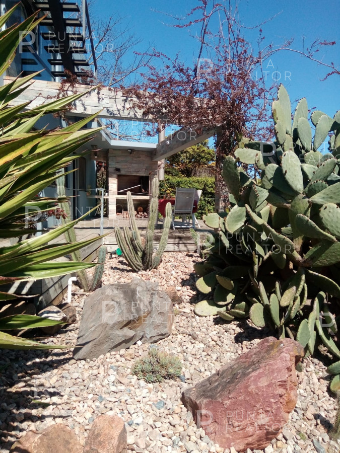 Casa ID.172 - casa en venta en Rincón del Indio, Punta del Este, Uruguay