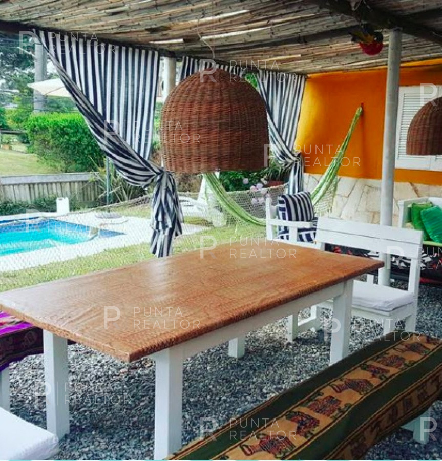 Casa ID.1245 - Casa Alquiler, pileta, Manantiales, Uruguay