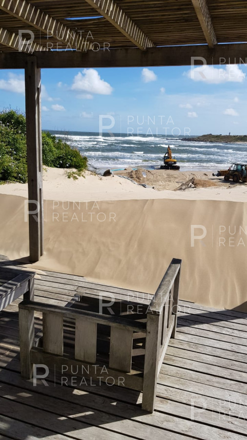 Casa ID.816 - Casa Alquiler, 6 dormitorios, La Barra, Uruguay