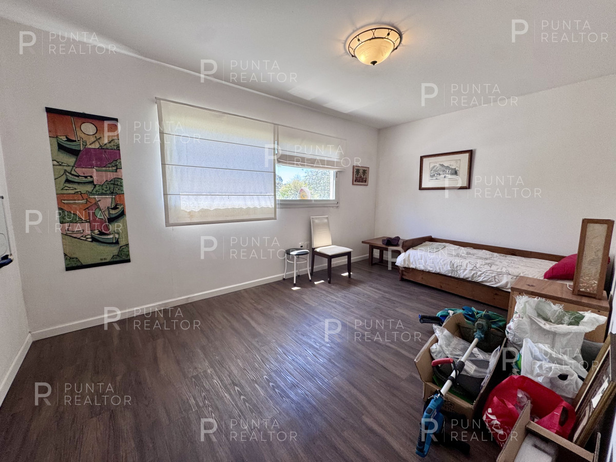 Casa ID.2518 - Alquiler Casa, 2 Dormitorios, La Barra, Punta Del Este, Uruguay  